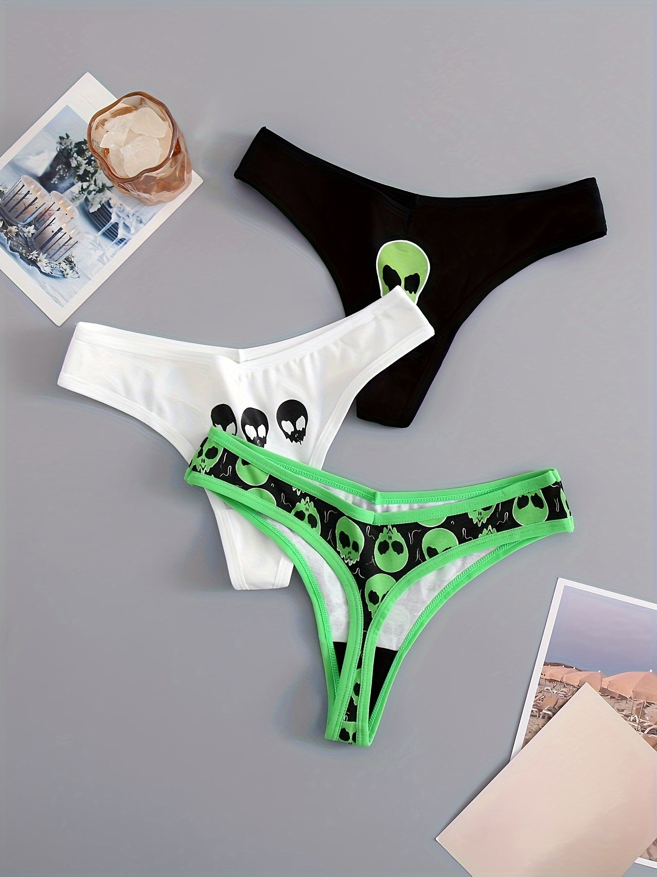 3pcs Alien Print Thongs