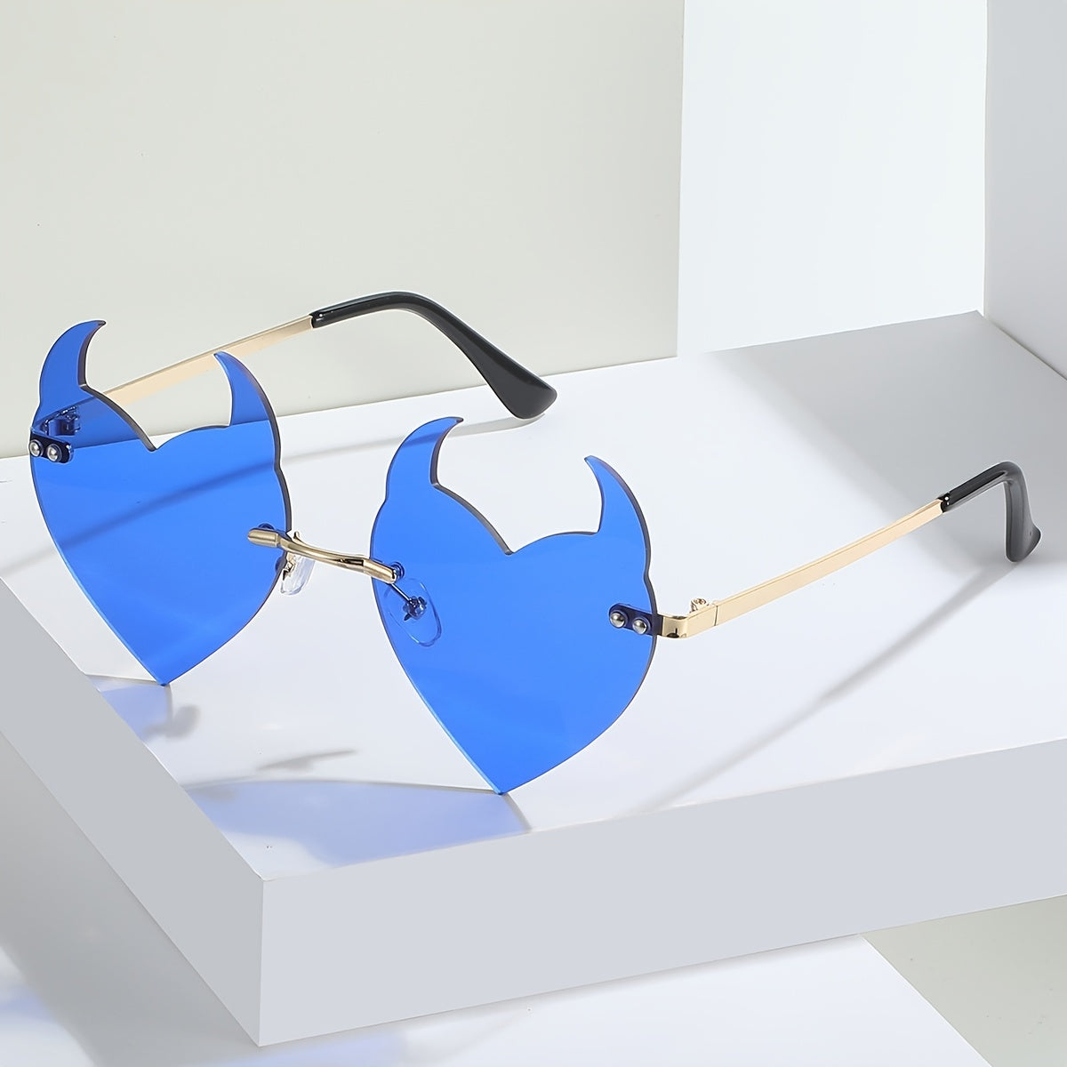 Demon's Horn Heart Sunglasses