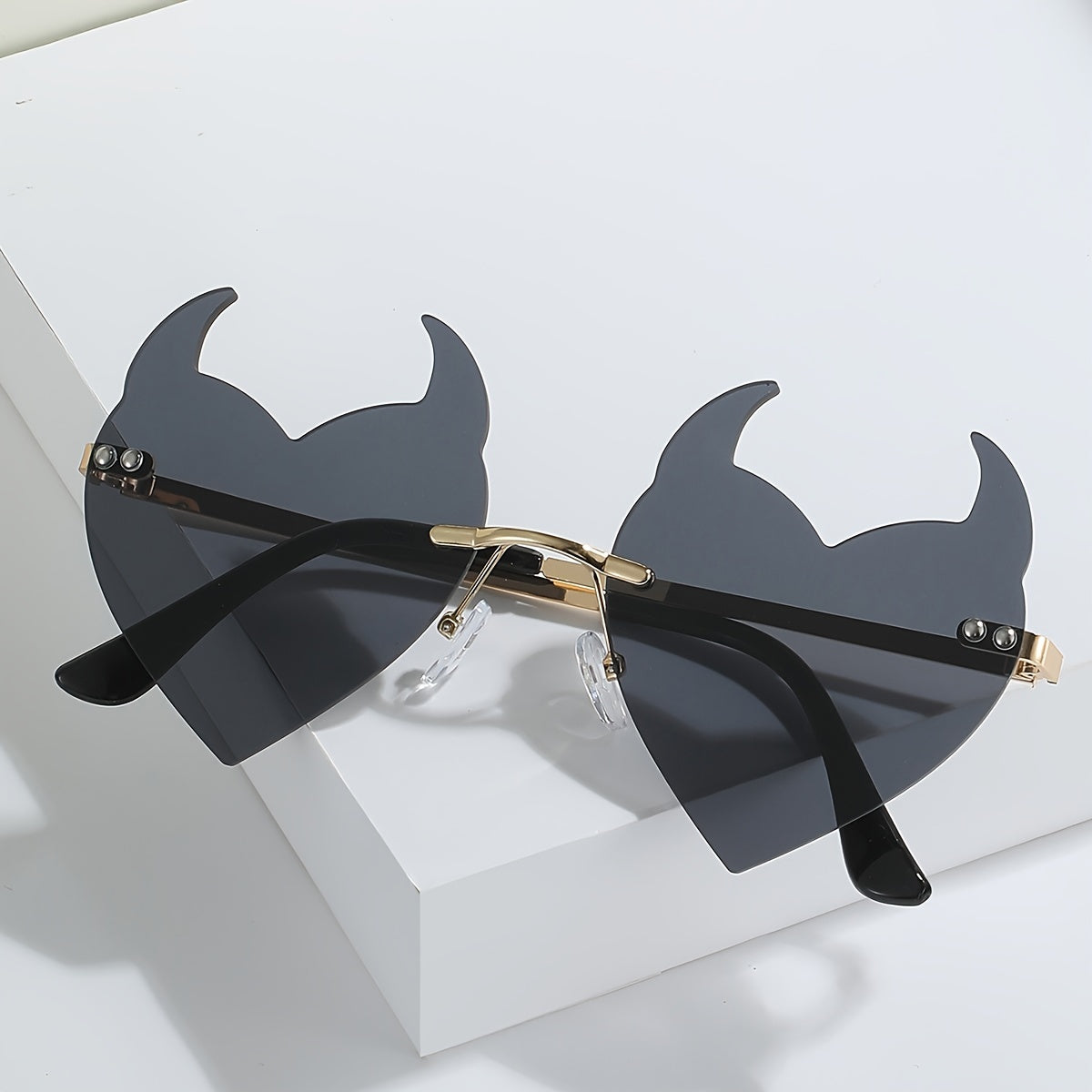 Demon's Horn Heart Sunglasses