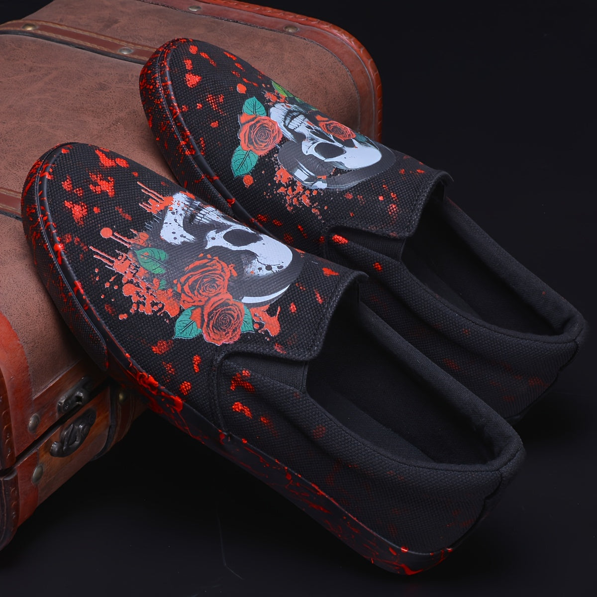 Men's Skull And Rose Print Slip On Shoes