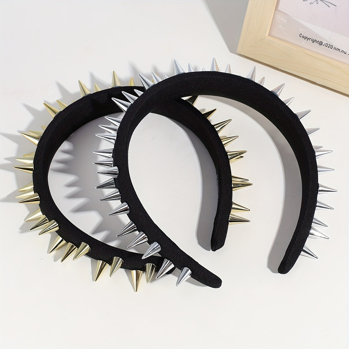 Women's Stylish Punk Rivet Headband