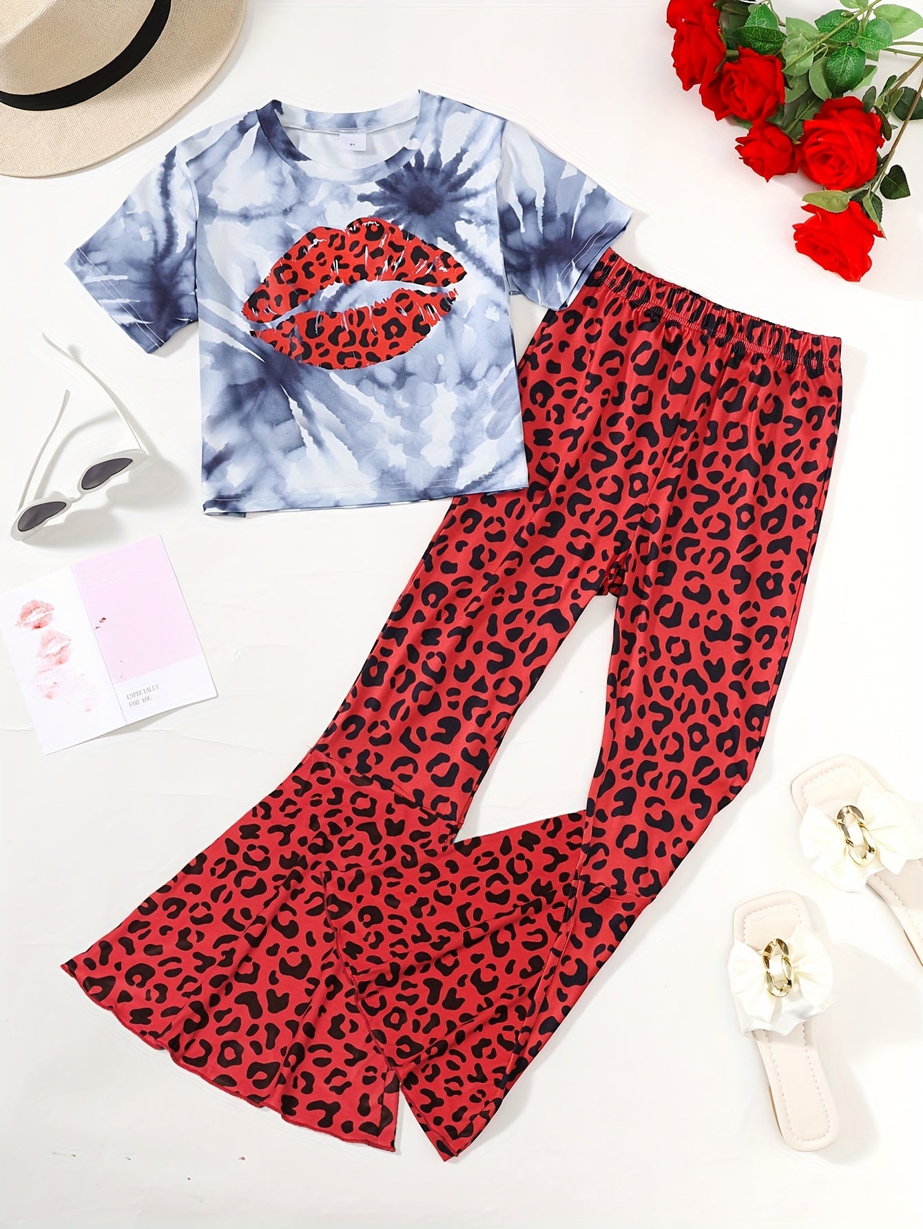 Tie Dye Pattern Lips Short Sleeve T-shirt + Leopard Print Flare Pants