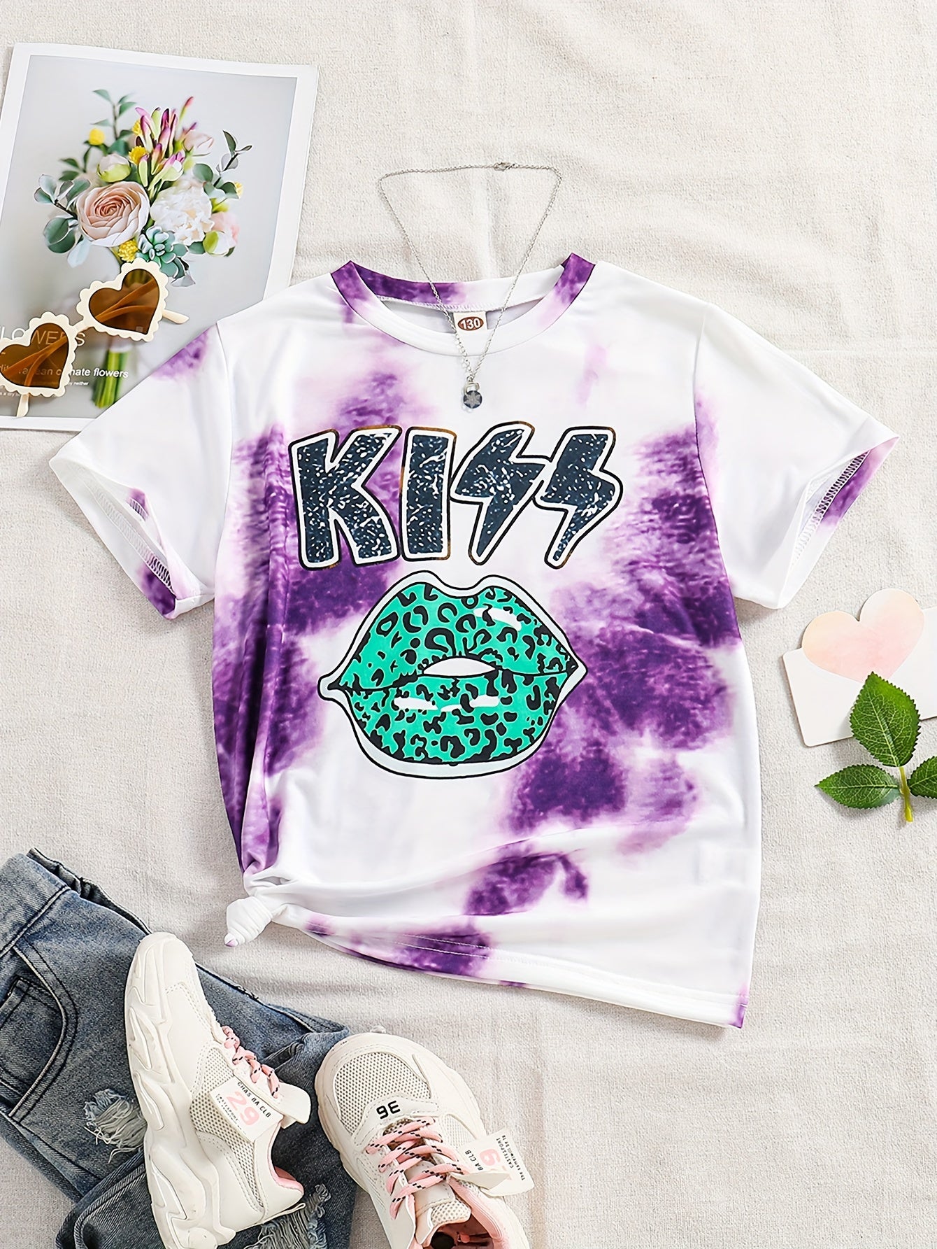 Vintage Leopard Kiss Graphic Tee